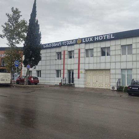 Hotel Lux Tbiliszi Kültér fotó