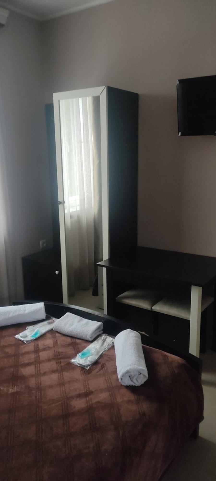 Hotel Lux Tbiliszi Kültér fotó